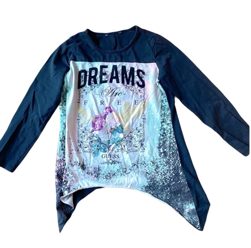 Asymmetrical Tee - Dreams